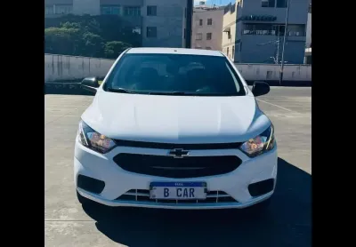 Chevrolet onix joy black 2021