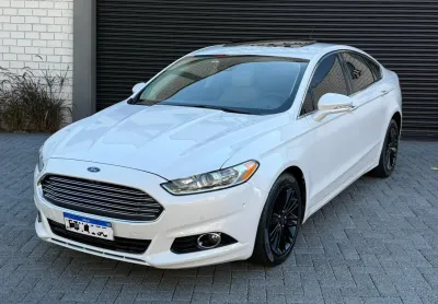Ford fusion titanium branco peróla