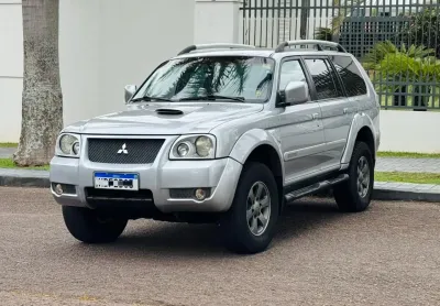 Mitsubishi pajero sport hpe 4x4 