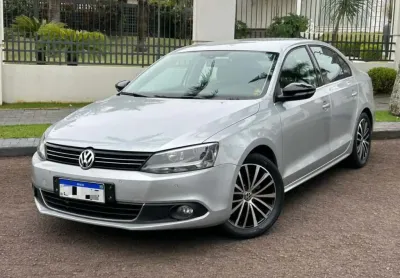 Volkswagen Jetta 2012 2.0 comfortline 120cv flex 4p tiptronic