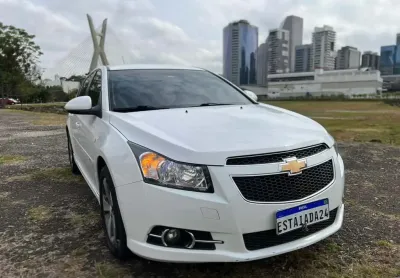 Chevrolet cruze lt hb 2014