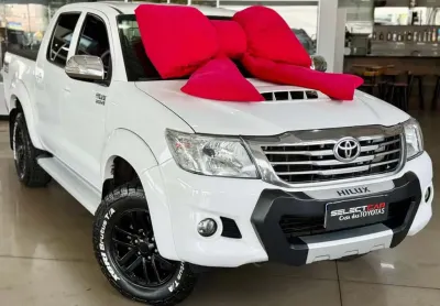 Toyota hilux cd4x4 srv 2015