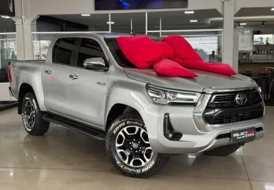 Toyota hilux cd srx 4x4 2.8 tdi 16v diesel aut 2023