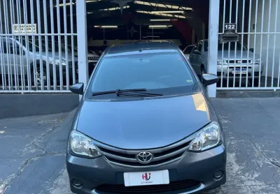 Toyota Etios Hatch ETIOS XS 1.5 Flex 16V 5p Mec.