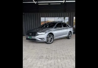 Volkswagen jetta r-line 250 tsi 1.4 flex 16v aut.