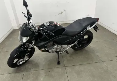 Honda cb 300r 2011