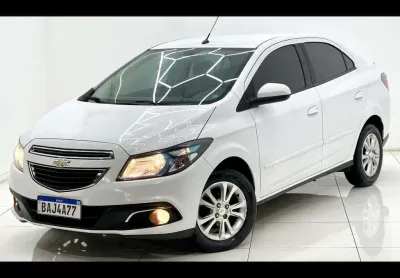 Prisma automático ltz 1.4 flex 4p 2016, completo baixo km, chave cópia e manual.