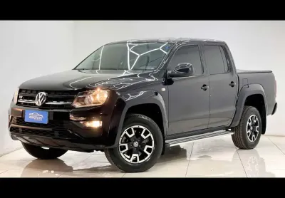 Amarok v6 comfortline automática completa 2023 com baixo km chave reserva e manual do proprietário