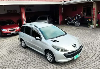 Peugeot 207sw xr s 2010