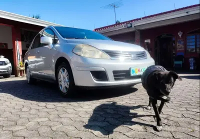 Nissan tiida sedan 18f 2011
