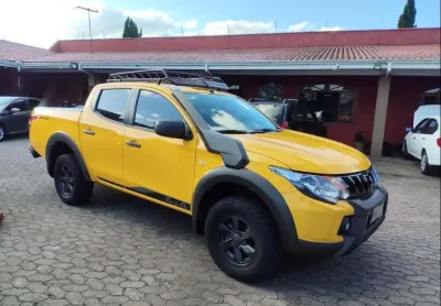 Mitsubishi l200 triton savana 2023