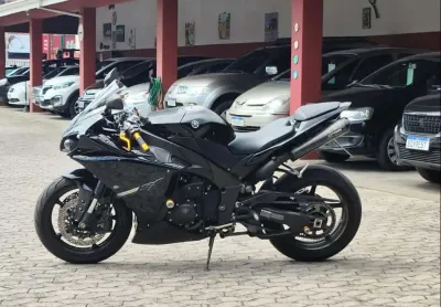 Yamaha yzf r1 2013