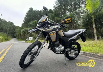 Xre 300 adv 2023c/ 12 mil km