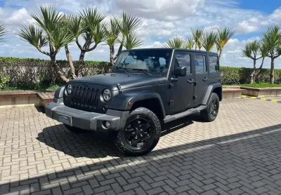Jeep wrangler 2011 3.8 unlimited sahara 4x4 v6 12v gasolina 4p automático