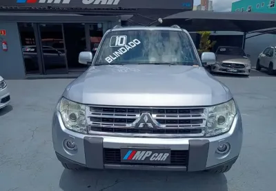 Mitsubishi pajero full gasolina automático