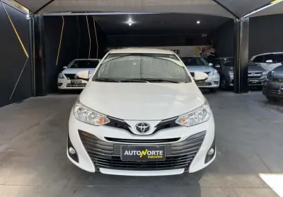 Toyota yaris flex automático