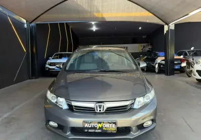 Honda Civic Flex Automático