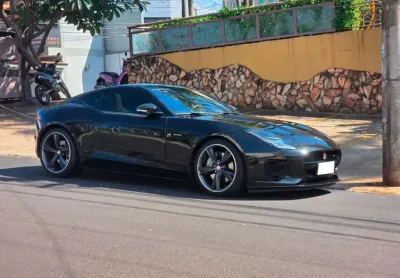 Jaguar f-type 2.0 p300 gasolina r-dynamic coupé automático