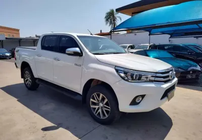 Toyota hilux 2.8 srx 4x4 cd 16v diesel 4p automático