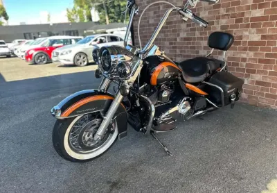 Harley-davidson road king classic flhrci 2013