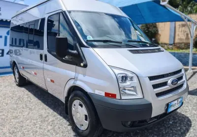 Ford transit 14 lugares 2011