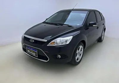 Ford focus hatch 2.0 2013