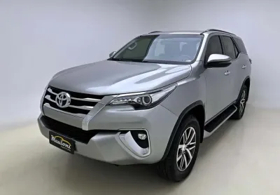 Toyota hilux sw4 2.8 srx 4x4 16v turbo intercooler diesel 4p 2019