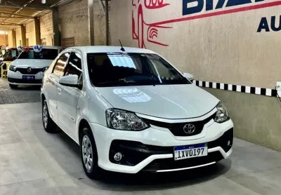 Toyota etios 1.5 x sedan 16v flex 4p automático