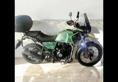 Royal enfield himalayan 411 pine green