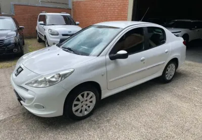 Peugeot 207 1.6 xs passion 16v flex 4p automático