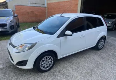 Ford fiesta 1.6 rocam se 8v flex 4p manual