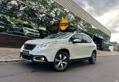 Excelente opção em suv - com teto panoramico, ideal pra você desfrutar de cada passeio com a família