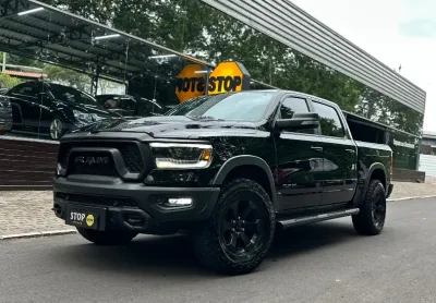 Ram 1500 rebel ii - sistema de som harman kardon - rambox - todas as revisões na concessrionária