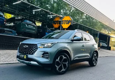 Tecnologia e conforto  - teto solar panorâmico e design robusto