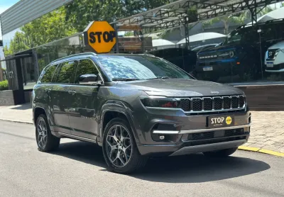 Jeep Commander Overland 4x4 Diesel 2022 (7 lugares) Sofisticação, robustez e desempenho em um só SUV