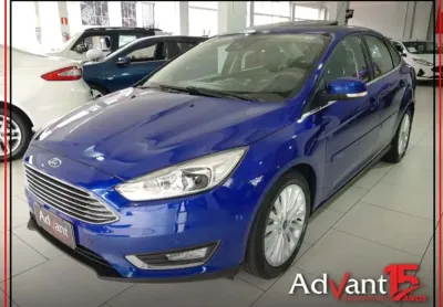 Ford focus 2.0 titanium plus fastback 16v flex 4p powershift