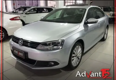 Volkswagen jetta 2.0 tsi highline 200cv gasolina 4p tiptronic