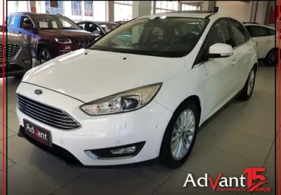 Ford focus 2.0 titanium plus fastback 16v flex 4p powershift