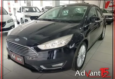 Ford focus 2.0 titanium fastback 16v flex 4p powershift