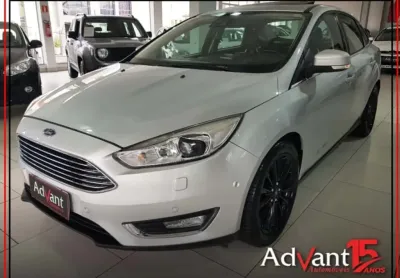 Ford FOCUS 2.0 TITANIUM PLUS FASTBACK 16V FLEX 4P POWERSHIFT