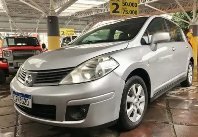 Nissan tiida 1.8 sl 16v gasolina 4p automático