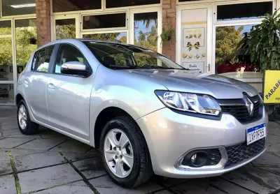 Renault sandero 1.6 dynamique 8v flex 4p automatizado