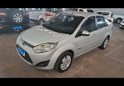 Ford fiesta 1.6 rocam sedan 8v flex 4p manual