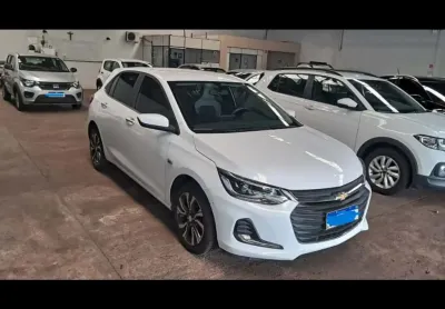 Chevrolet onix 1.0 turbo flex plus premier automático