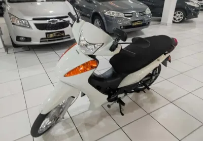 Honda biz 100 es 2015