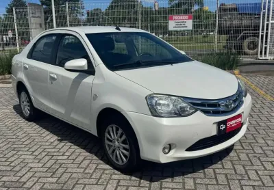 Toyota etios sd xs 15 mt 2017