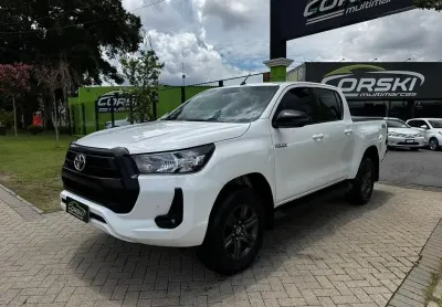 TOYOTA HILUX 2.8 TURBO DIESEL SR 4x4 CD AUTOMÁTICO - 2024