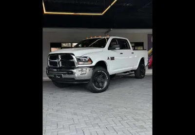 Dodge ram 2500 laramie 6.7 tdi cd 4x4 dies