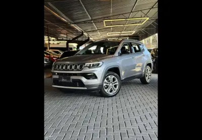 Jeep compass long. t270 1.3 tb 4x2 flex aut.