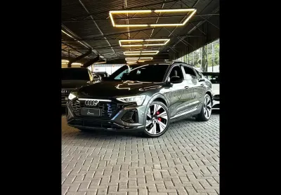 Audi q8 e-tron e-tron sportb. perf. black (elétrico)